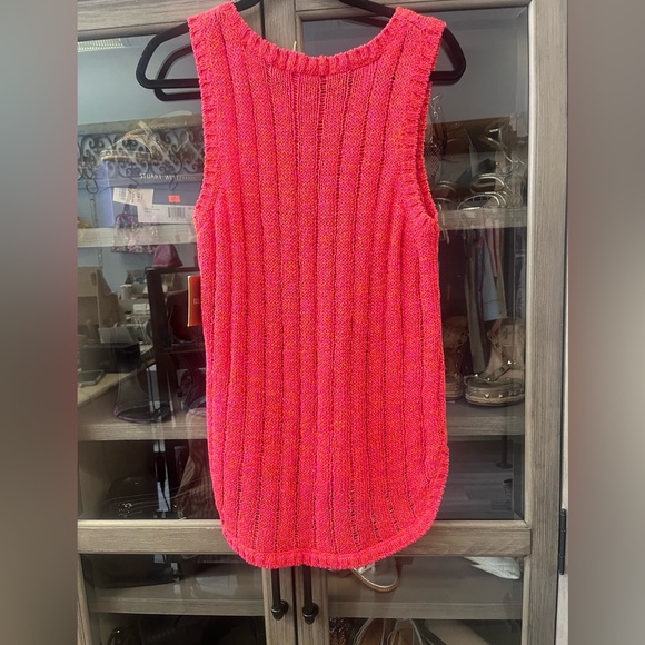 Ellen Tracy Textured sleeveless tank in Azalea/tangerine Size large - Picture 3 of 5